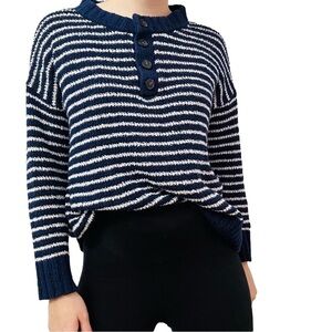 American Eagle Sweater Knit Striped Navy Blue White Nautical Classic Size Medium